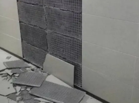 惠来瓷砖空鼓维修公司分享下惠来墙砖松动维修的知识